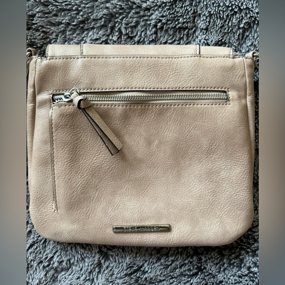 STEVE MADDEN Tassel Crossbody - Picture 6 of 13